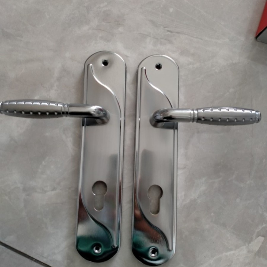 KNOKK KUNCI PINTU BESAR GG GRANAT 009 (A)