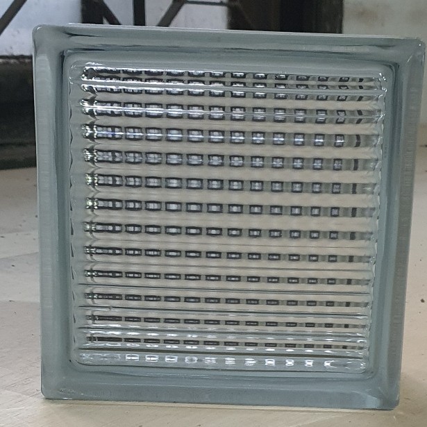 MULIA GLASS BLOCK QUADRA 01